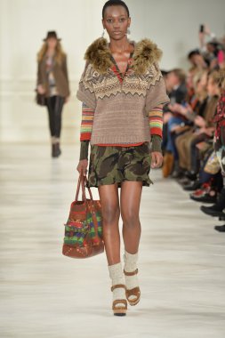 model, ralph lauren defile