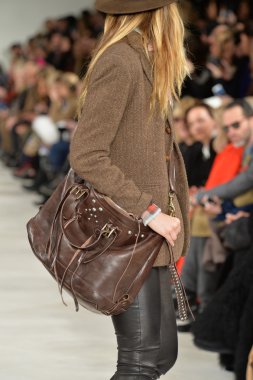 model, ralph lauren defile
