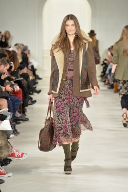model, ralph lauren defile