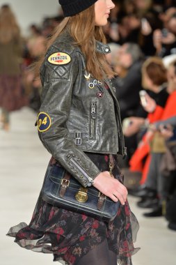 model, ralph lauren defile