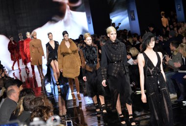 donna karan new york pist modelleri yürümek