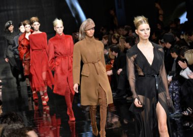 donna karan new york pist modelleri yürümek