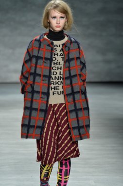 çapkın defile, model
