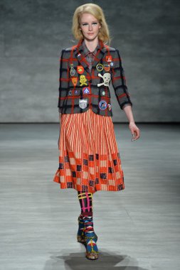 çapkın defile, model