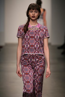 Gabrielle Arruda Show'da model