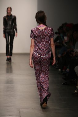 Gabrielle Arruda Show'da model