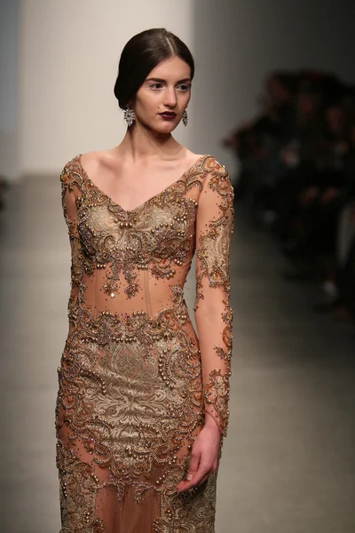 Model at Dany Tabet show — Stock Photo, Image