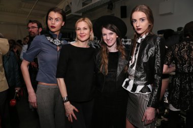 Aktris Kelly Rutherford ve tasarımcı Gabrielle Arruda