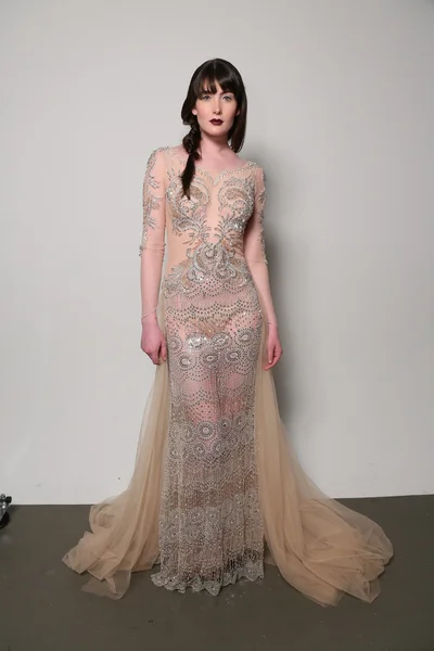 Dany tabet model teşkil kuliste göster — 스톡 사진