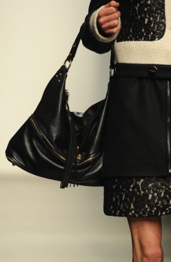 model l.catherine Londra gösterisi