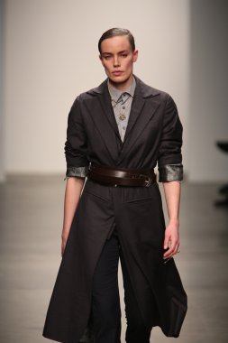 Top model elliott denizciler