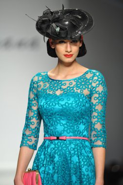 tatyana tasarımları, model