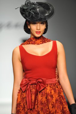 tatyana tasarımları, model