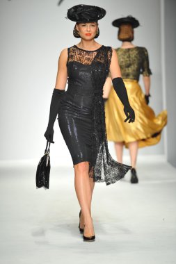 tatyana tasarımları, model