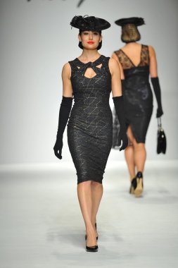 tatyana tasarımları, model