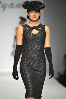 tatyana tasarımları, model