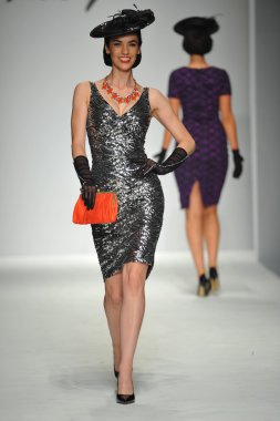 tatyana tasarımları, model