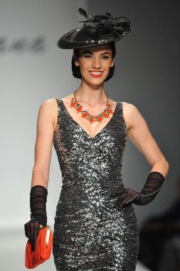 tatyana tasarımları, model