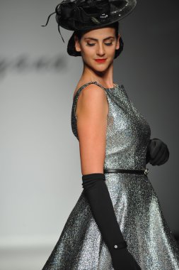 tatyana tasarımları, model