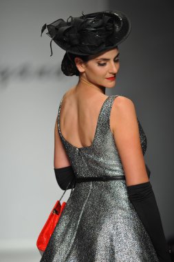 tatyana tasarımları, model
