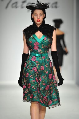 tatyana tasarımları, model