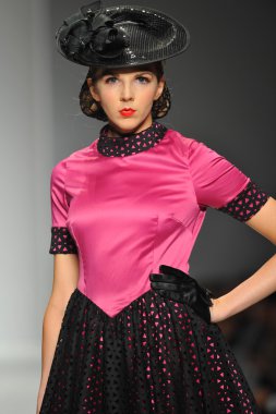 tatyana tasarımları, model