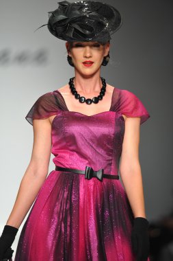 tatyana tasarımları, model