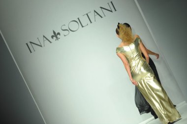 ına soltani pist modelleri yürümek