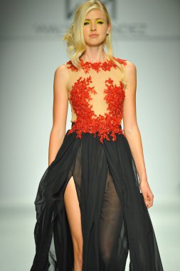 walter mendez defile, model