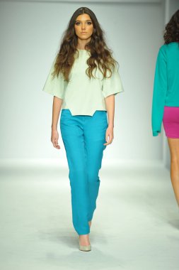 r., model michelle defile