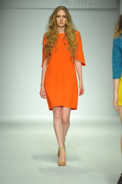 r., model michelle defile