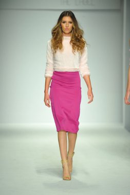 r., model michelle defile