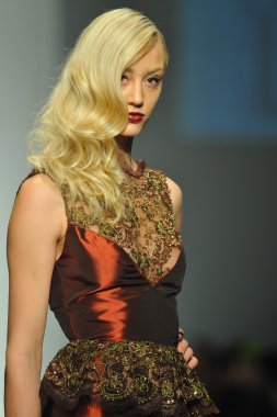 andre soriano defile, model