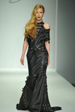 andre soriano defile, model