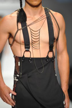 Jason Ryan Show 'da model