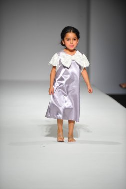 Çocuk model nancy vuu çocukta göster