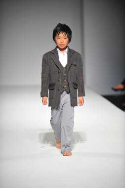 Çocuk model nancy vuu çocukta göster