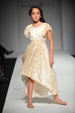 Çocuk model nancy vuu çocukta göster