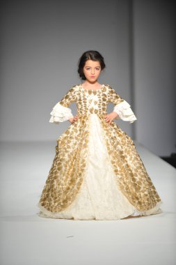 Çocuk model nancy vuu çocukta göster