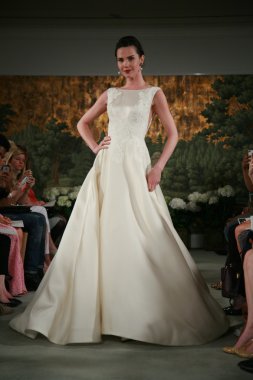 anne mavna modeli göster
