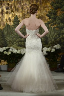 anne mavna modeli göster