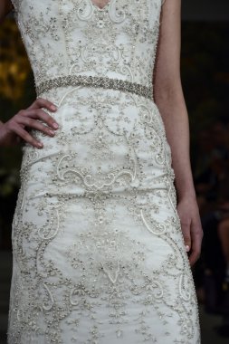 anne mavna modeli göster