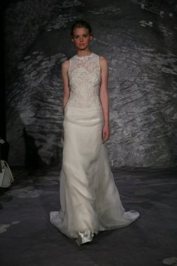 jenny lee Show'da model