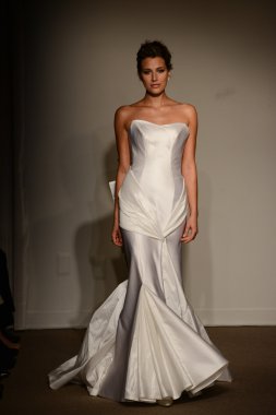 Anna model mayer gösterisi