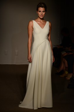 Anna model mayer gösterisi