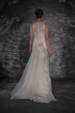 jenny lee Show'da model