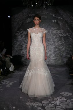 jenny lee Show'da model