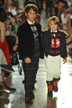 modeller, ralph lauren çocuk moda defilesi