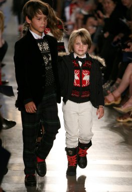 modeller, ralph lauren çocuk moda defilesi