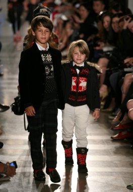 modeller, ralph lauren çocuk moda defilesi